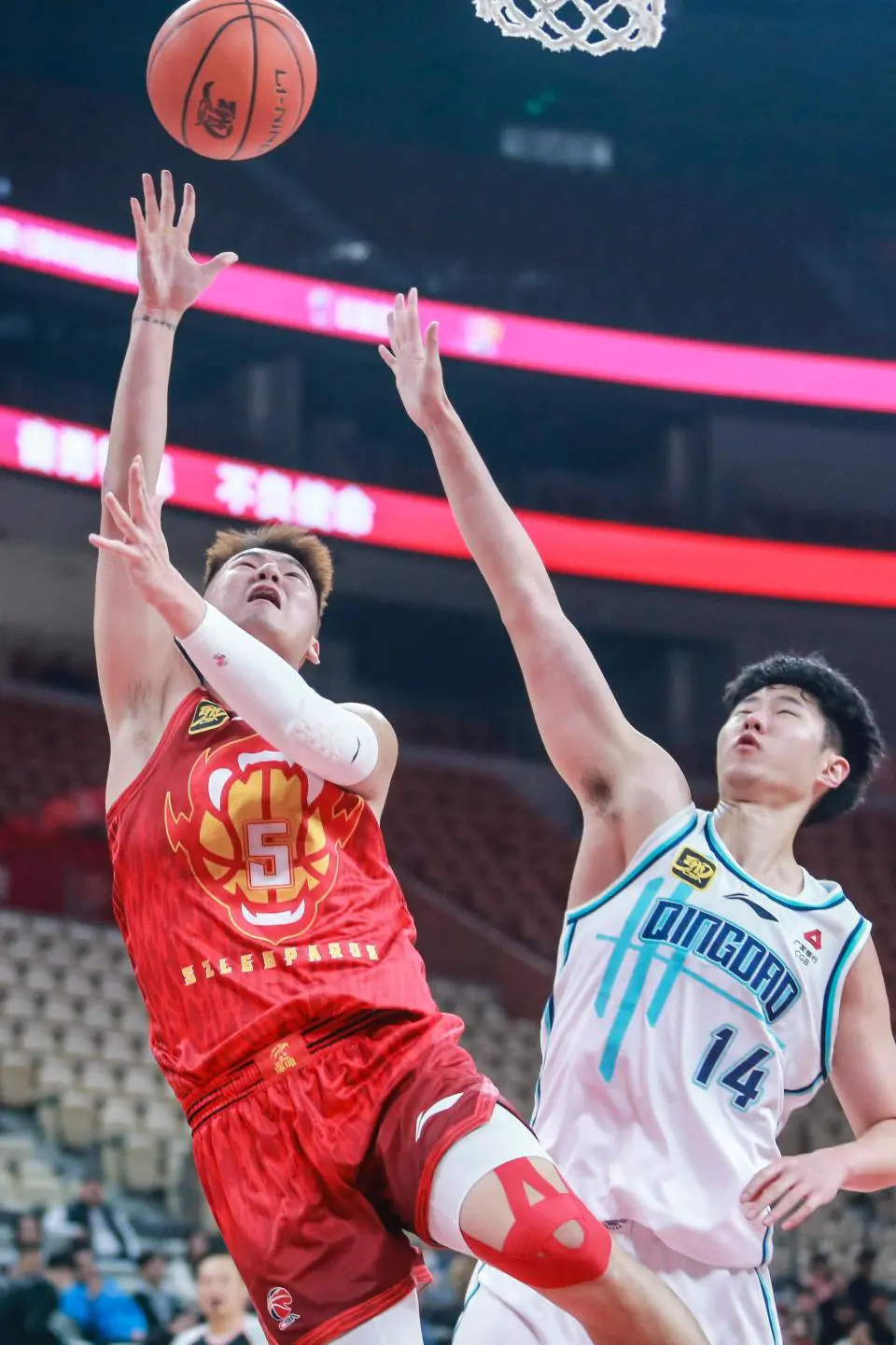 如何通过数据分析改进篮球比赛战术训练_2